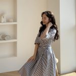 Park Min-young Instagram - 강산은 변해도 꼼빠니아는 변하지 않기 #10년모델 @compagna_official 🌻