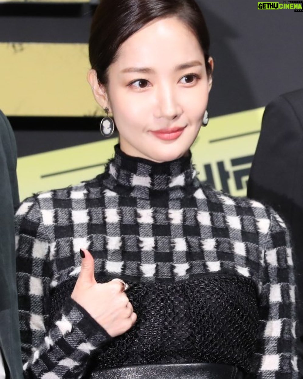 Park Min-young Instagram - 범인은바로너 시즌2 #busted2 #netflix 💣