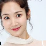 Park Min-young Instagram - #valentino 🌹