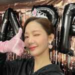 Park Min-young Instagram - Sick of it all. 하지만 진심은 반드시 통한다는 말을 믿고 이제 나는 콩알들을 지켜줄 단단한 마음이 생겼어요. 걱정마요 🤍