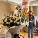 Park Min-young Instagram - 🤍 @oneboylife #ONEBOY衝鋒衣 #一穿就暖ONEBOY衝鋒衣 #用溫度擁抱你