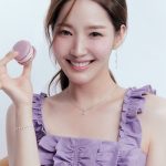 Park Min-young Instagram - 🌹
