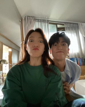 Park Shin-hye Instagram - 장꾸들🤣
#닥터슬럼프