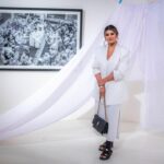 Parno Mittra Instagram - I greatly admire @parnomittra - a phenomenal actress but for me what truly matters is the person that she is No nonsense, extremely sensitive to art and has a great eye for it, cares for the real things in life - almost a loner who spends a lot of her time reading, writing and immersing herself in literature and poetry, I loved having her over as a a Guest of Honour for the second day’s opening of my show on Vrindavan’s widows - Lest We Forget - A Sisterhood called White at the fabulous Kolkata Centre for Creativity. Parno was truly moved by the show. She had an injured foot from her recent trip to Sri Lanka but she still came, limping. That says a lot about her commitment to the arts and a dedication to our friendship that goes much beyond who we are in public spaces. She is like family to me - an absolute fire cracker of a girl with the largest heart