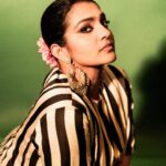 Parvathy Instagram - Tu gajra mein halwaii 🌸🤩 Stylist : @jukalker Outfit: @raw_mango Jewellery: @sheetalzaveribyvithaldas Makeup : @prakatwork Hair : @puii_c_ammy Photography: @kannasrihari Styling team : @pratimajukalkar
