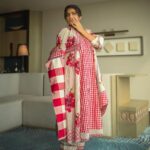 Parvathy Instagram - Why don’t you.. ♥️ Styled by @diyaaa_john Outfit @ilovepero Makeup @prakatwork Hair @puii_c_ammy 📸 @niharikaa.chauhaan
