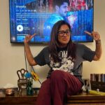 Parvathy Instagram - Casually and not very subtly giving you a hint to watch #DhoothaOnPrime, just like me, only on @primevideIN, now! Through my darling @smritikiran’s eyes!
