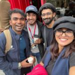 Parvathy Instagram - A magical place with absolutely magical people ♥️ Edinburgh and the glorious #edfringe brought me such happiness! From watching some life-altering shows, to busking on the streets with the bestest boys @mahlyf_mahrulez @theabishekkumar @vinithjohnson23 for their show and getting to meet the coolest @roshanconn and @therese0livia .. BEST TIMES AND I MISS! #august #edinburgh