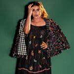 Parvathy Instagram - 🌒 Paree’ing Paro Outfit & Hair accessories : @ilovepero Stylist : @jukalker Jewellery: @azgaofficial Makeup : @prakatwork Hair : @puii_c_ammy Photography: @kannasrihari