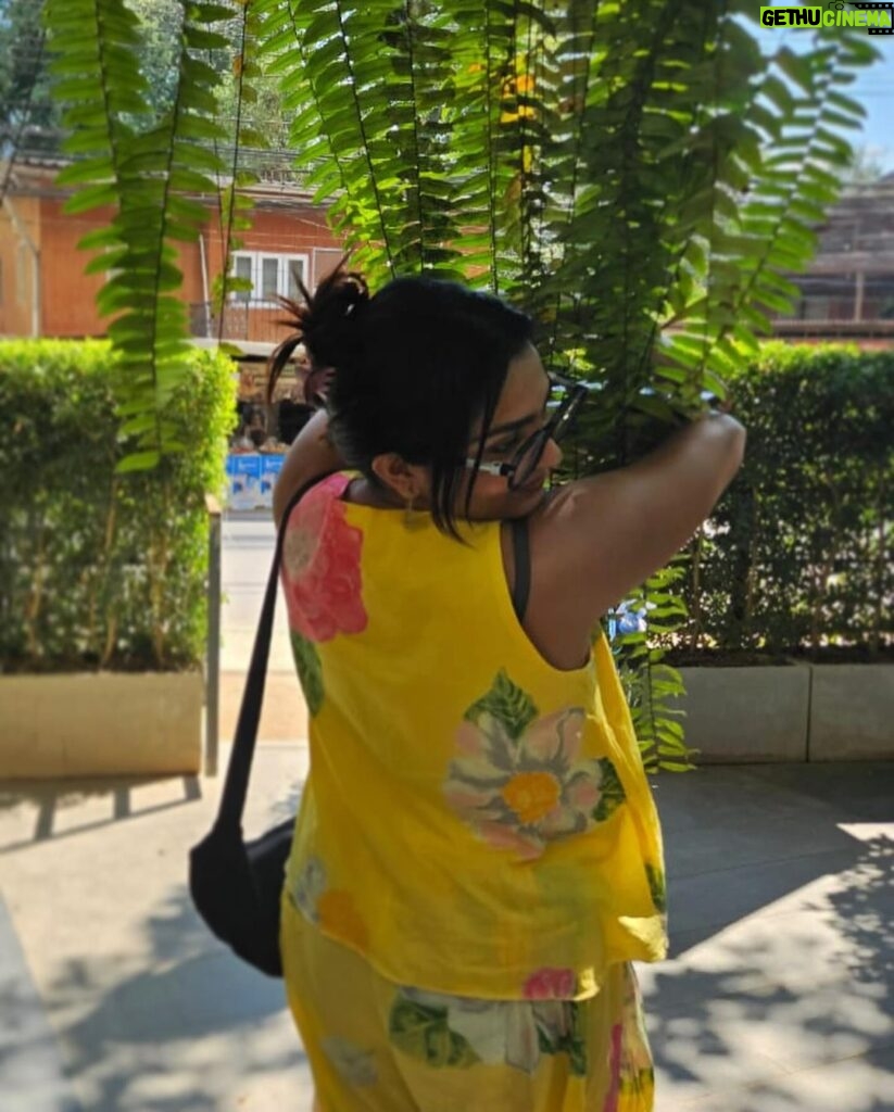 Parvathy Instagram - Took yellow very seriously. Seriously fun it is!💛 PS: I’ve been told since this post that this flower can be quite toxic so if anyone comes across this don’t go and smell it! 😐🫠