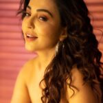 Parvatii Nair Instagram - Shot this 2 years ago n posting it now . Wearing a dress I bought at 17 😁😆. What do u think 👩🏻 . @pariaarclicks