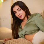 Parvatii Nair Instagram - Here are some casual n candid photos taken at home 🤗 . @sathyaphotography3