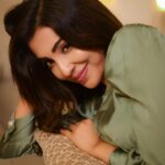 Parvatii Nair Instagram - Here are some casual n candid photos taken at home 🤗 . @sathyaphotography3