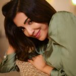 Parvatii Nair Instagram – Here are some casual n candid photos taken at home 🤗

.
@sathyaphotography3