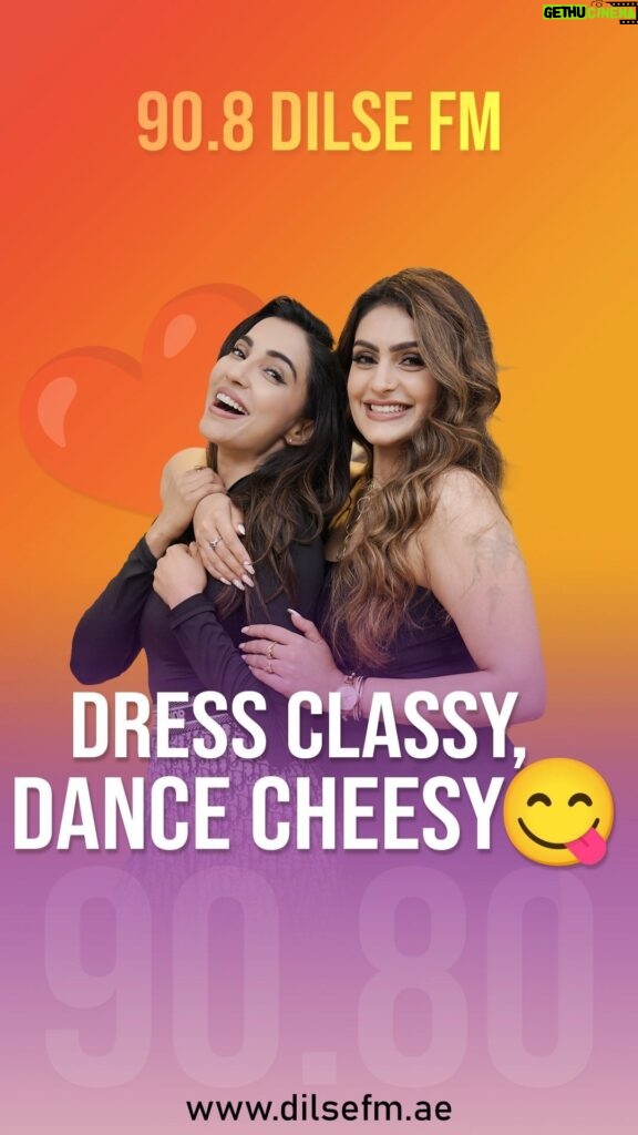 Parvatii Nair Instagram - Dress classy, dance cheesy 😋 #dubailife #dxb #dubaifashionblogger #uaelife #instagood #UAE #mydubai #visitdubai #love #dilsefm Dilse 90.8 FM