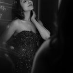 Parvatii Nair Instagram - Have a magical day ahead 🤍🖤 . . Styling, Makeup & Hair @soigne_official_ Shot by @dxgphotographer Wearing @majesticbyjapnah Earrings @rang_akankshanegi