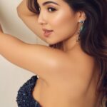 Parvatii Nair Instagram - I was just not able to pick my favourite!! Could ya help me out !❤️🤗 . . Styling, Makeup & Hair @soigne_official_ Shot by @dxgphotographer Wearing @majesticbyjapnah Earrings @rang_akankshanegi