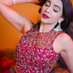 Parvatii Nair Instagram - Matched the Christmas colour ! 😎💃🏻 Merry Christmas 😘🎄❤️ . Styling @soigne_official_ Photography @sudhakar.bichali Wearing @fatiz_official Makeup @bhaminihairandmakeup Hair @mahi_hairstyliz Jewelry @fineshinejewels Reels @ge_ranjith @officialjoshapp @joshapp.malayalam
