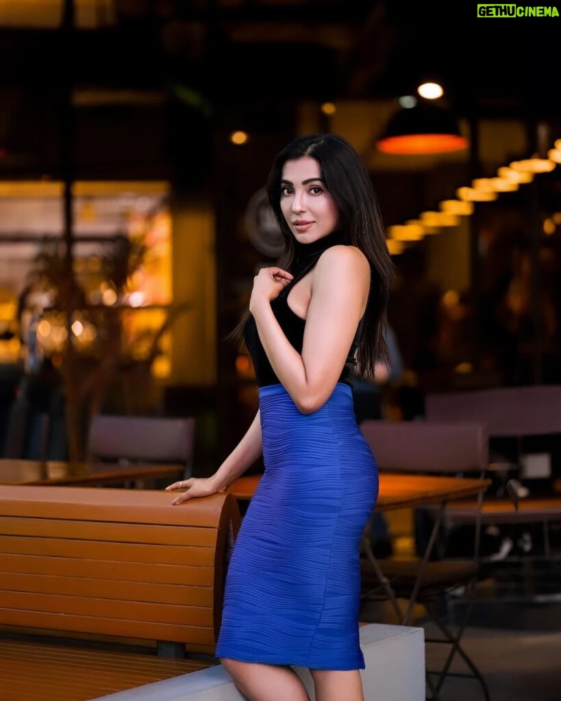 Parvatii Nair Instagram - Was quick n Candid 😎 . . @midhun.mohan_