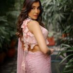 Parvatii Nair Instagram - Love love pink 😍 . . Styling @soigne_official_ Shot by @sathyaphotography3 Wearing @samohindia Makeup @loki_makeupartist Jewelry @fineshinejewels Hair @sreem_makeover