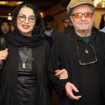 Parviz Parastouei Instagram – .
سکانس پایانی تلخ!
به قتل رسیدن یک کارگردان برجسته ایران و همسرش به ضرب چاقو؟!
امنیت کجایی؟!
((شوک شبانه به سینمای ایران🖤))
چه رفتن تلخی
چه رفتن درد ناکی
تسلیت به خانواده محترم  آقای مهرجویی و همسرش
تسلیت به دخترشان
تسلیت به ایران 
تسلیت به خانواده سینمای ایران
آخه این رواست ؟
یک هنرمندی که کلی با آثار خود خاطره در دل تک تک ملت ایران داشت!
 فقط از یک اثرش نام میبرم ((گاو))!!!
مرگ بر عدم امنیت………….