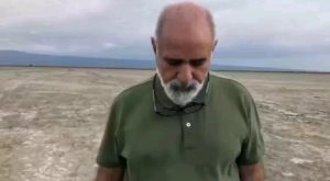 Parviz Parastouei Instagram - .
اینجا خلیج گرگان است …
اینجا میانکاله است …
اینجا بخشی از ساحل بکر دریای خزر است …
تصاویر را ببینید …!!!
نابودی این سرمایه ملی به نفع کیست؟!!!
تا نابودی میانکاله و خلیج گرکان هم مثل هامون و هیرمند راه زیادی نمانده است!

#میانکاله
#خلیج_گرگان
#سرزمین_سوخته
#خشکی_دریای_خزر
#هیرمند
#هامون