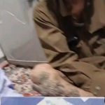 Parviz Parastouei Instagram - . امروز روز پزشک است روز همگیِ شما مبارک که به انسان ها و حتی حیوانات هم جان می بخشید چه شغل مقدسی همگیتان باعث افتخار هستید بزرگواران این عزیزی که در این فیلم می بینید نامش عبدالنصیر است یک ایرانی یک هموطن بلوچستانی کافیست یک لحظه خودمان را جای او بگذاریم بدون شک حتی یک نفر حاضر نیست یک ثانیه جای عبدالنصیر باشد متاسفانه ایشان روزگار سختی را می‌گذراند نیاز مبرم به کمک دارد هر پزشکی هر انسانی که می‌تواند در بهبودی عبدالنصیر سهیم باشد دریغ نکند آرزوی سلامتی برای عبدالنصیر عزیز هموطن بلوچ