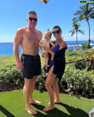 Pat McAfee Instagram - Much Mana from the McAfees 🤙🏽🤙🏽