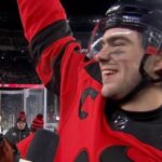 Pat McAfee Instagram - “Sorry” 😂😂😂 #HockeyIsAwesome 🎥: @nhl