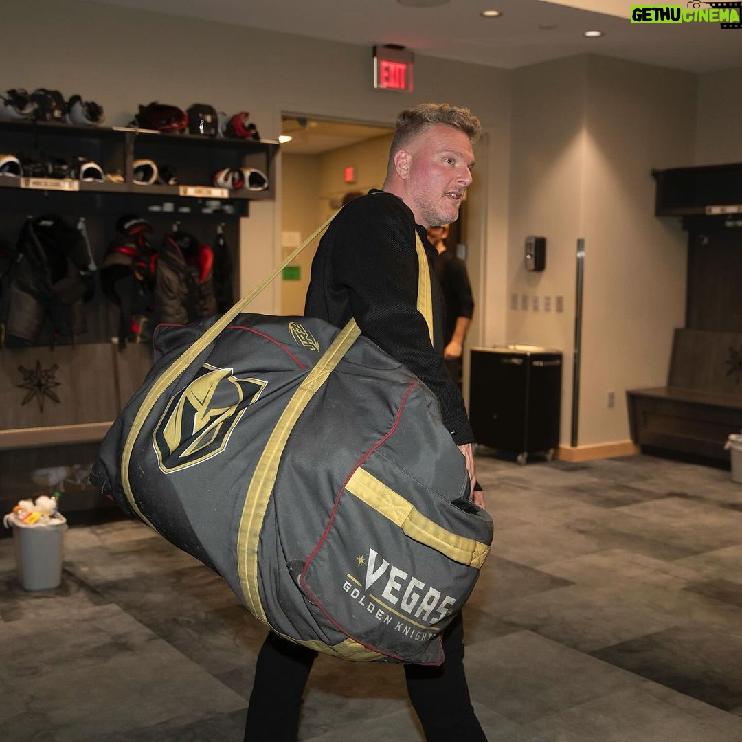 Pat McAfee Instagram - Nothing like a visit from @patmcafeeshow after a big W 😎 #HockeyIsAwesome T-Mobile Arena