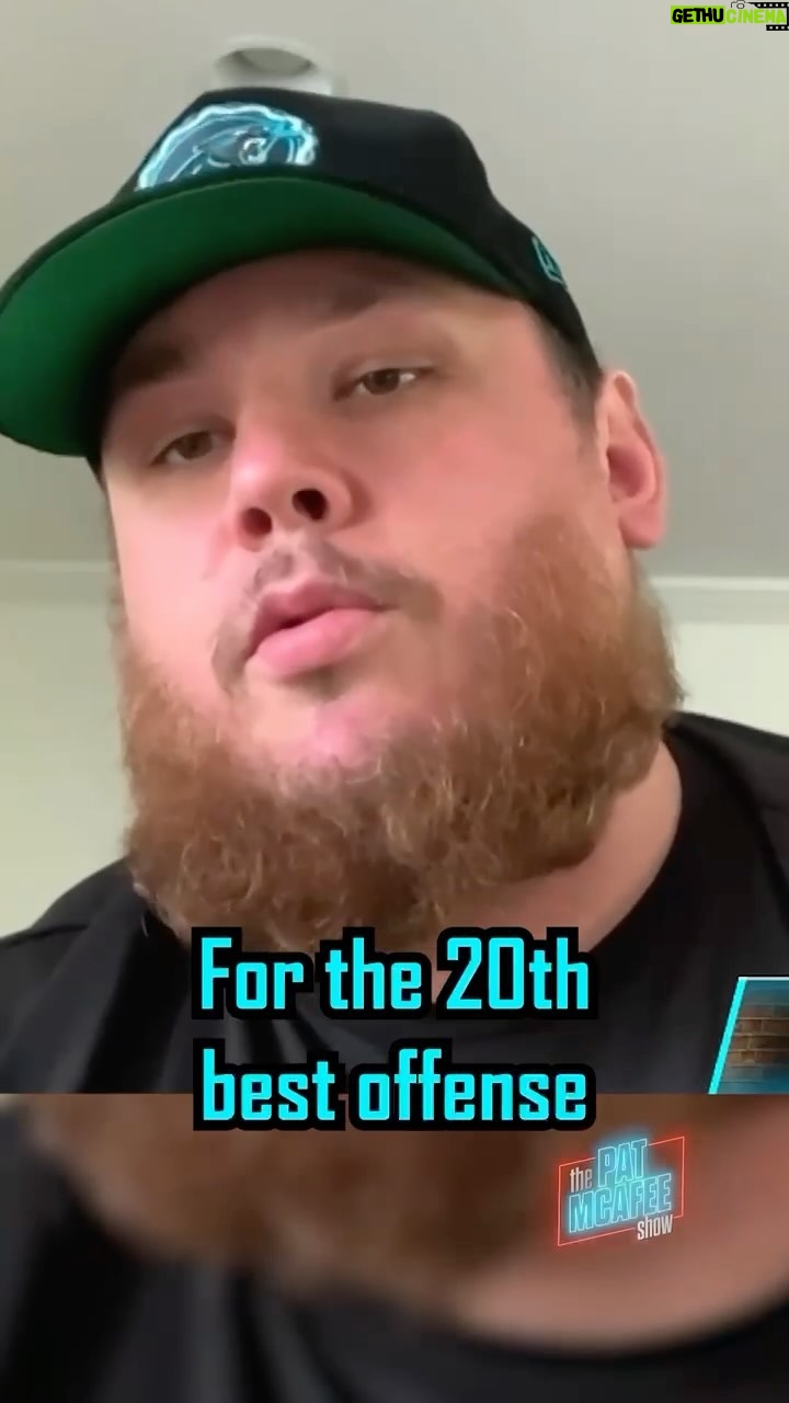 Pat McAfee Instagram - Luke Combs doesnโt know what the answer is for the Carolina Panthers ๐๐
