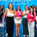 Patrícia Abravanel Instagram - É domingo, e nós estamos no ar! ❤️ Me conte o que mais estão gostando #ProgramaSilvioSantos 📸 @gabrielcardosofoto SBT - Sistema Brasileiro De Televisão