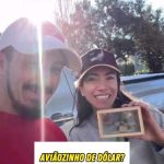 Patrícia Abravanel Instagram - O Silvio Santos da TV vocês já conhecem... Agora conheçam o Silvio Santos Americano, com direito a aviãozinho em dólar!!! 😮💸 @silviosantosorlando obrigada pelo seu carinho ❤️