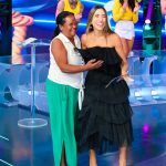 Patrícia Abravanel Instagram - "Eita como sorreia" kk 😅 Isso só pode significar que o #ProgramaSilvioSantos já começou! Liga no SBT! 📸 @gabrielcardosofoto