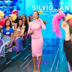 Patrícia Abravanel Instagram - "Eita como sorreia" kk 😅 Isso só pode significar que o #ProgramaSilvioSantos já começou! Liga no SBT! 📸 @gabrielcardosofoto
