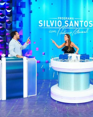 Patrícia Abravanel Instagram - Nosso domingo promete!!! @carlinhos e @lucasguimaraes no 3 Pistas ❤️ Agora é oficial! Lucas é do SBT! 🥰

E ainda tem Qual é a Música e Púlpitos da Sorte!
Domingo, 20h, no SBT. Espero você!!!

📸 @gabrielcardosofoto