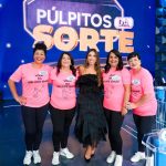 Patrícia Abravanel Instagram - Nosso domingo promete!!! @carlinhos e @lucasguimaraes no 3 Pistas ❤️ Agora é oficial! Lucas é do SBT! 🥰 E ainda tem Qual é a Música e Púlpitos da Sorte! Domingo, 20h, no SBT. Espero você!!! 📸 @gabrielcardosofoto SBT - Sistema Brasileiro De Televisão