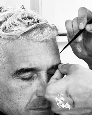 Patrick Dempsey Instagram - The amazing and talented @aldo_signoretti_official did such a great job transforming my hair for @ferrarithemovie in theaters Christmas Day!