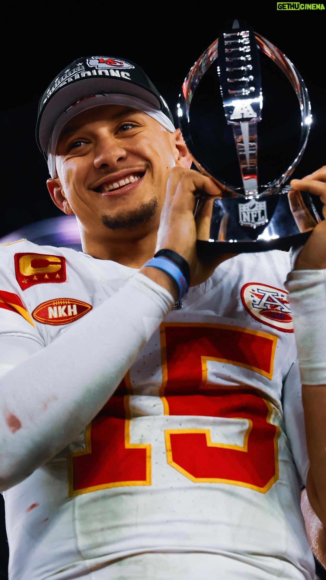 Patrick Mahomes - 268K Likes - ⏰