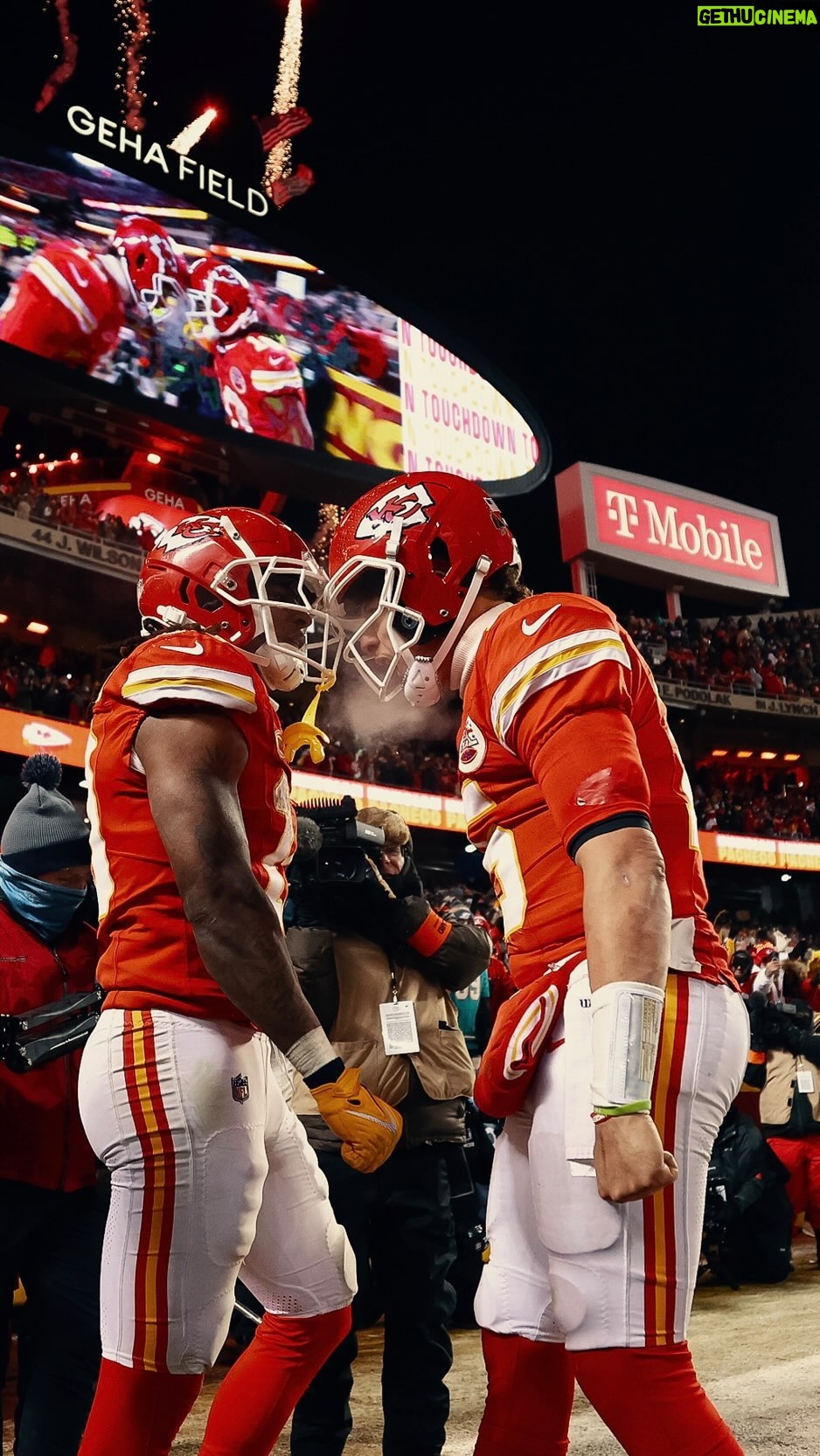 Patrick Mahomes - 249.7K Likes - ⏰