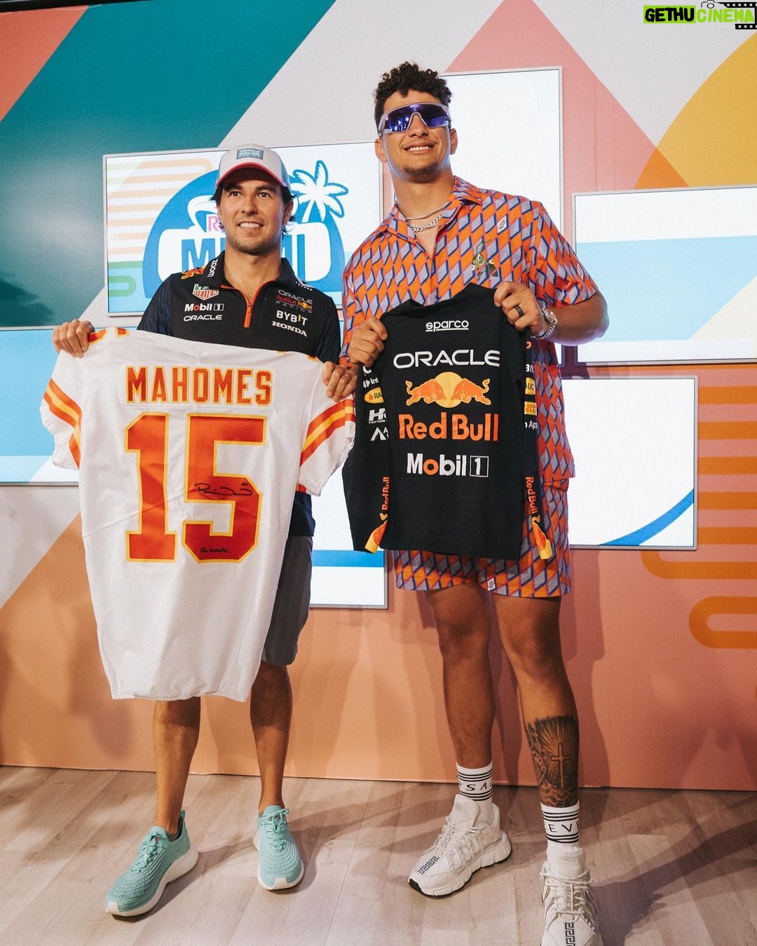 Patrick Mahomes - 294.8K Likes - Miami 🏎️