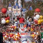Patrick Mahomes Instagram - Disneyland with the fam ✅