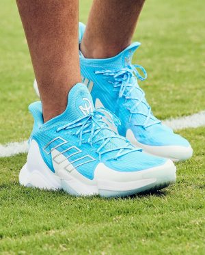 Patrick Mahomes Instagram - For Sterling Skye 💙🌤️ My latest colorway “Family Time” drops today for Sterling’s birthday 🎉

Get yours now on IG Shopping and adidas.com. @adidasFballUS