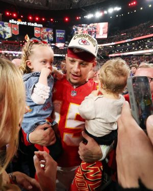 Patrick Mahomes Instagram - Family❤️