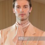 Patrick Schwarzenegger Instagram - ❤️MET 2022❤️ Suit: @lanvinofficial Ring/watch: @cartier Hat: @esenshel Styled: @avoyermagyan The Met Ball