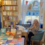 Patrick Stewart Instagram – Saw my memoir in the window of The Woodstock Bookshop in Oxfordshire and thought I’d pop in…