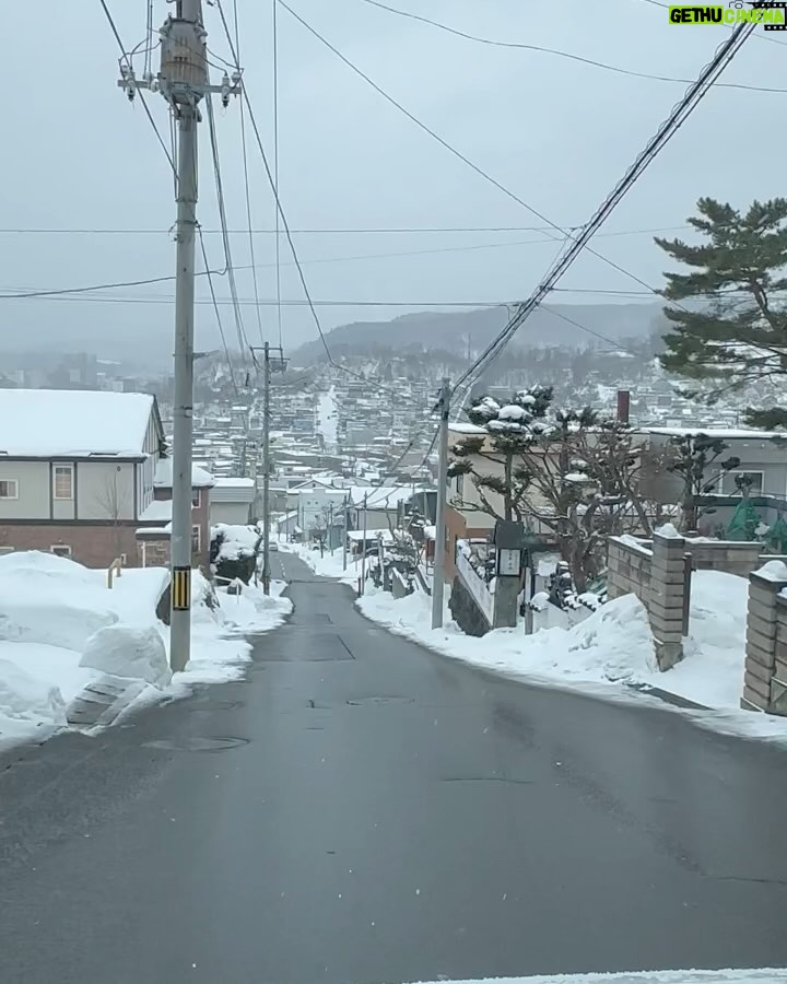 Patsit Permpoonsavat Instagram - Lighten up yourself :) Otaru Hokkaido, Japan 小樽市