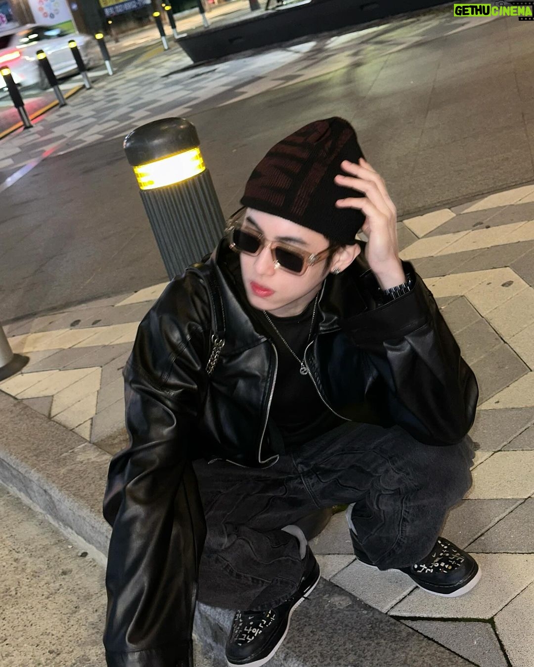 Patsit Permpoonsavat Instagram - เจอกันหน่อย ไอ้ต้าว2024 🖤 Gangnam Seoul Korea