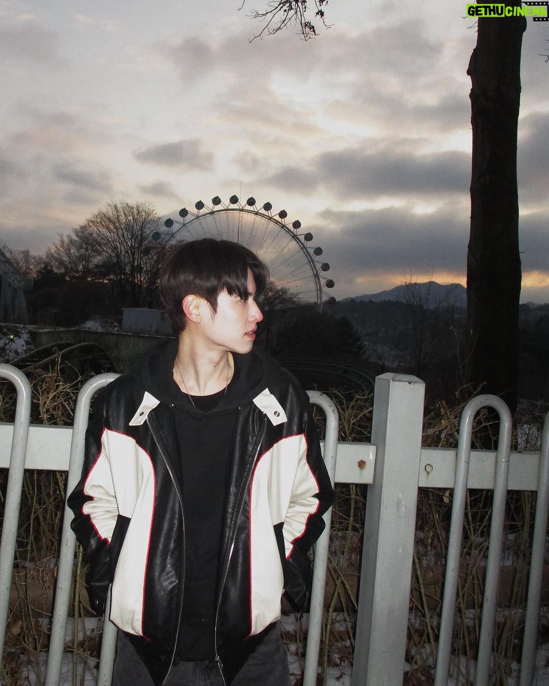 Patsit Permpoonsavat Instagram - Hi~ 2024, Hope U be a good child. ❄️ #HappyNewYear