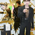 Patsit Permpoonsavat Instagram - Fashions fade, style is eternal. 🖤 #HotelDeLuxe Siam Paragon,Bangkok,Thailand